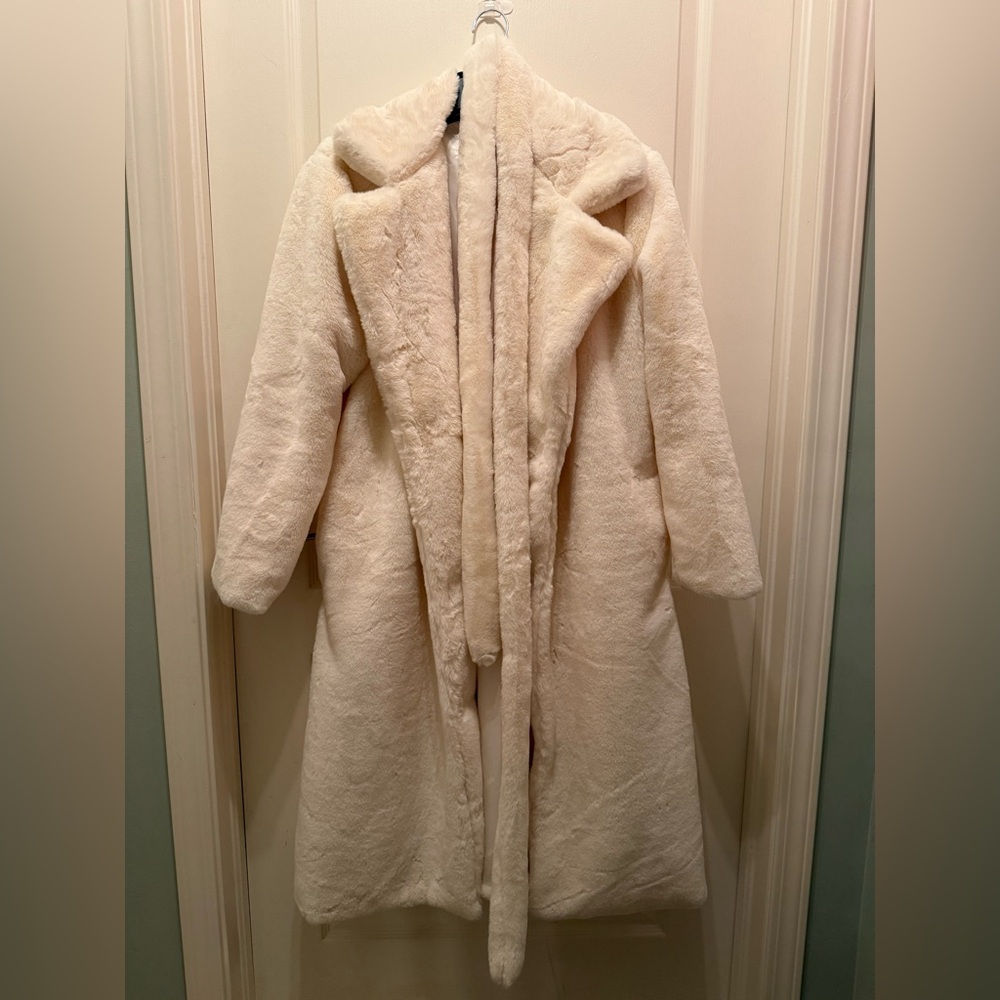 Apparis Faux Fur Mona Coat in Ivory Size Medium
